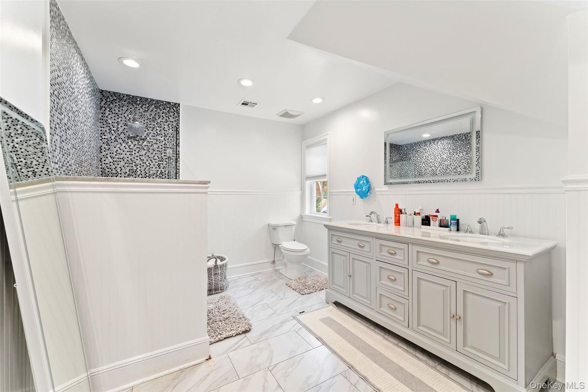 Bathroom, Dual Sink Vanities, Interior, Marble, Recessed Lighting