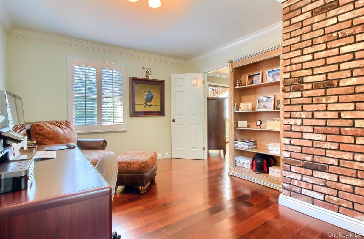 Home Office, Interior, Stone Walls, Wood Texture Flooring