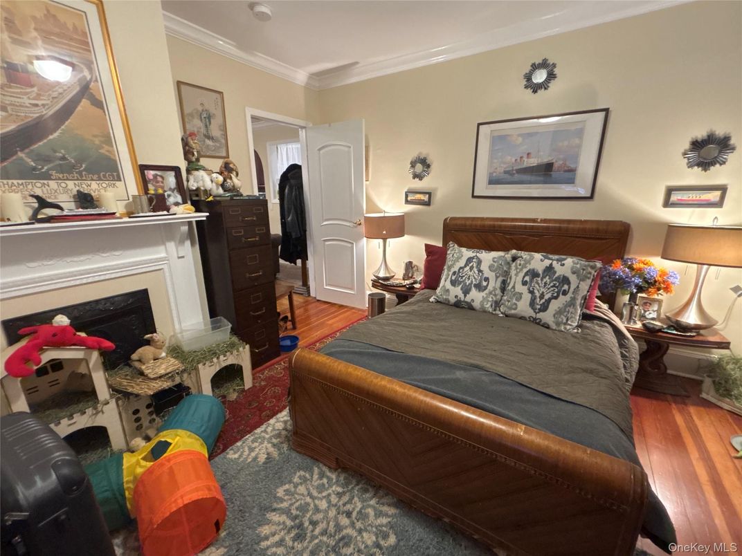 Bedroom, Fireplace, Interior, Wood Texture Flooring