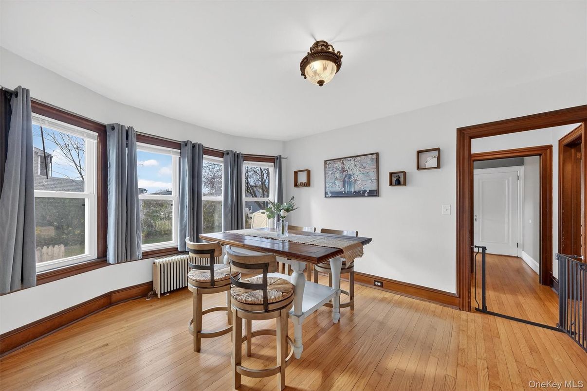 Dining room, Interior, Wood Texture Flooring
