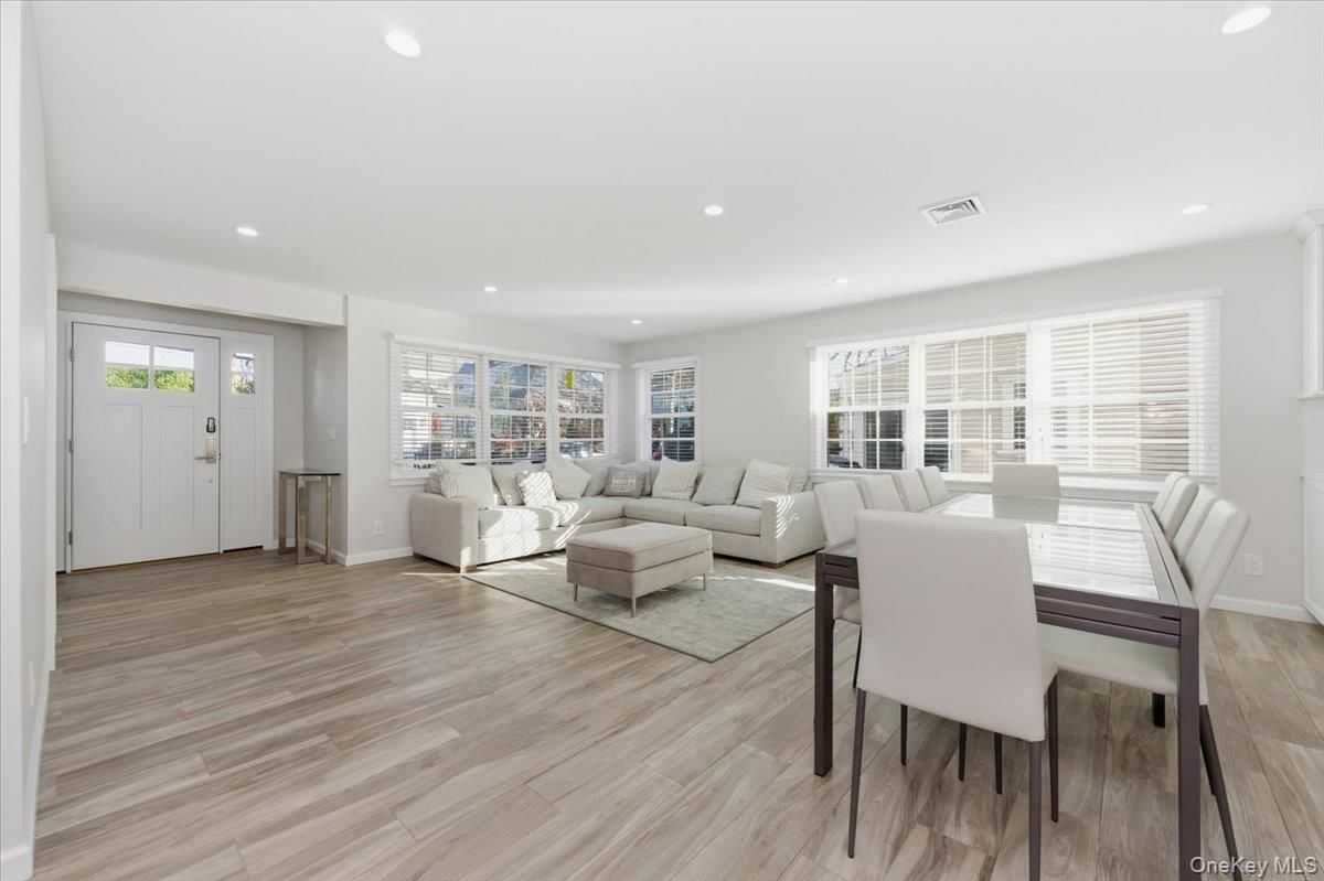 Dining room, Interior, Living room, Recessed Lighting, Wood Texture Flooring