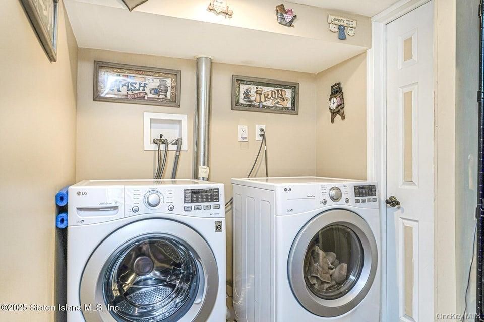 Interior, Utility Closets, Washer