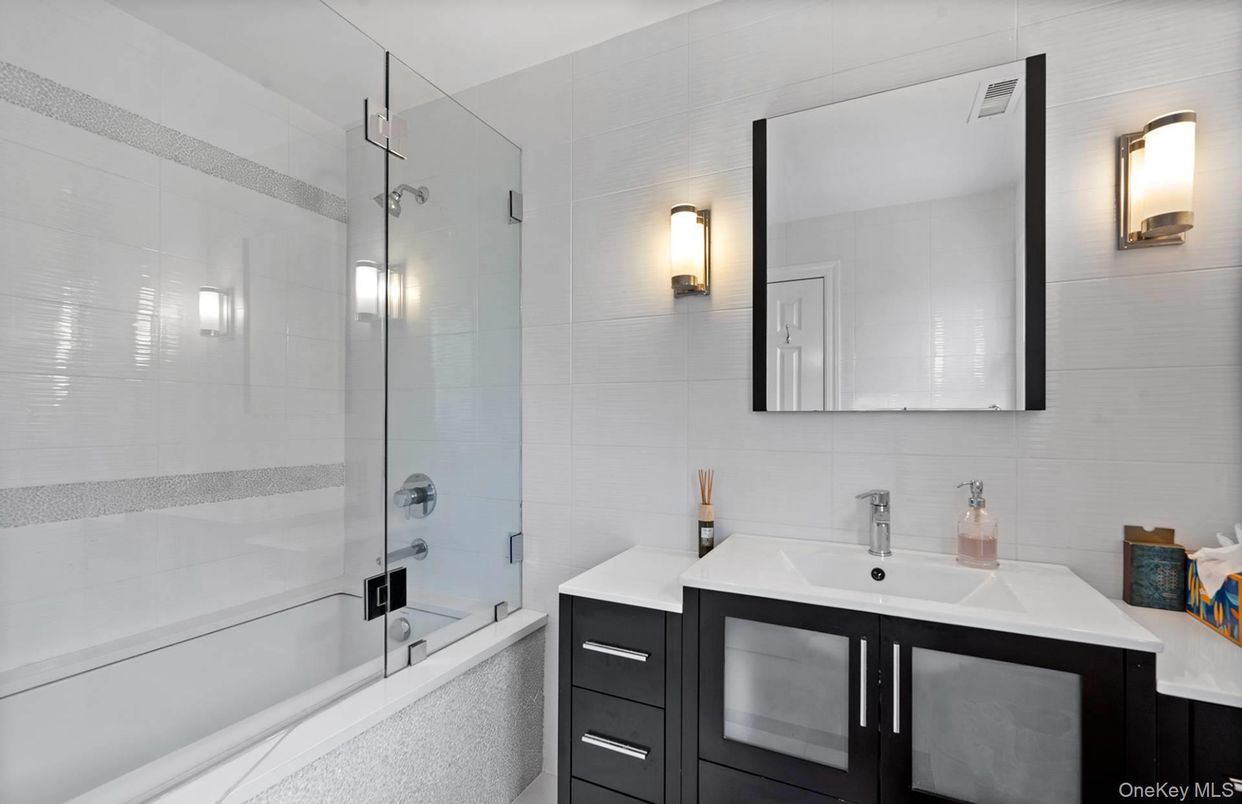 Bathroom, Dual Sink Vanities, Glass Shower, Interior