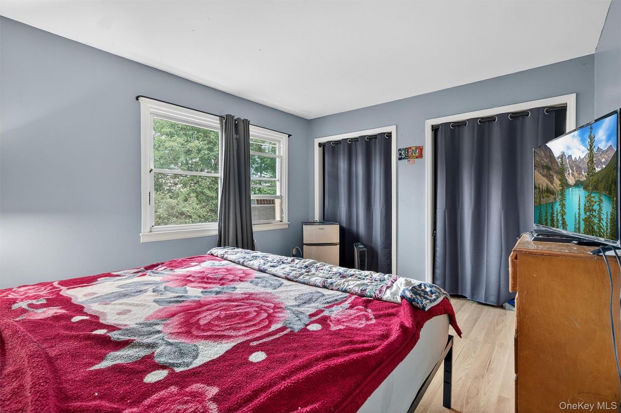 DE Listing image placeholder