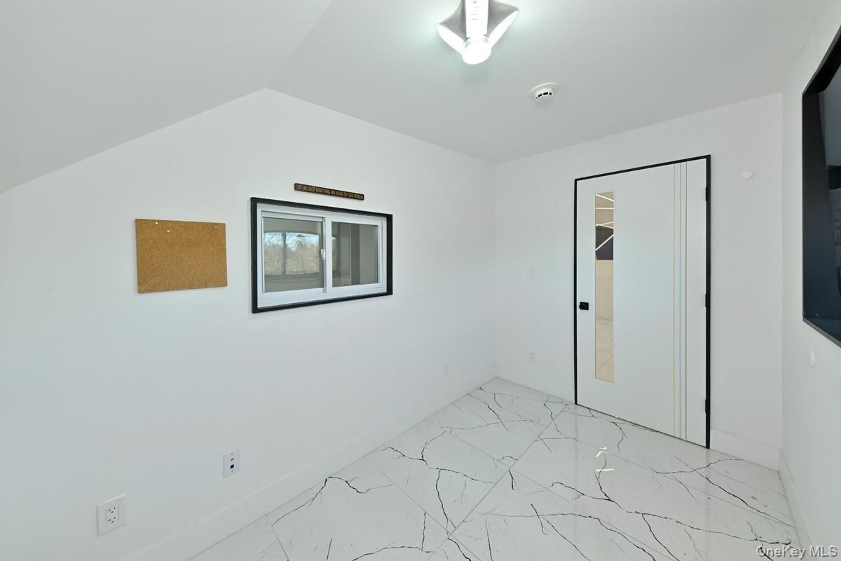 Empty room, Interior, Marble