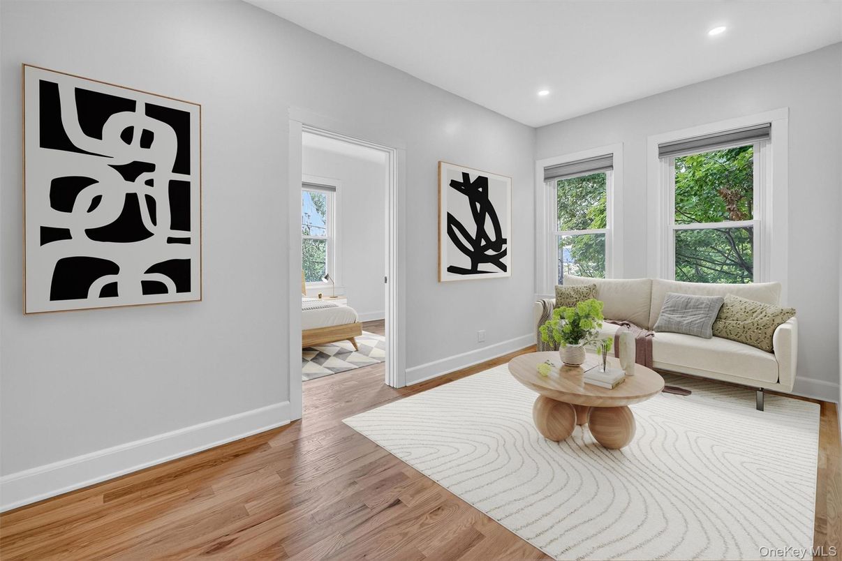 Bathroom, Interior, Recessed Lighting, Wood Texture Flooring
