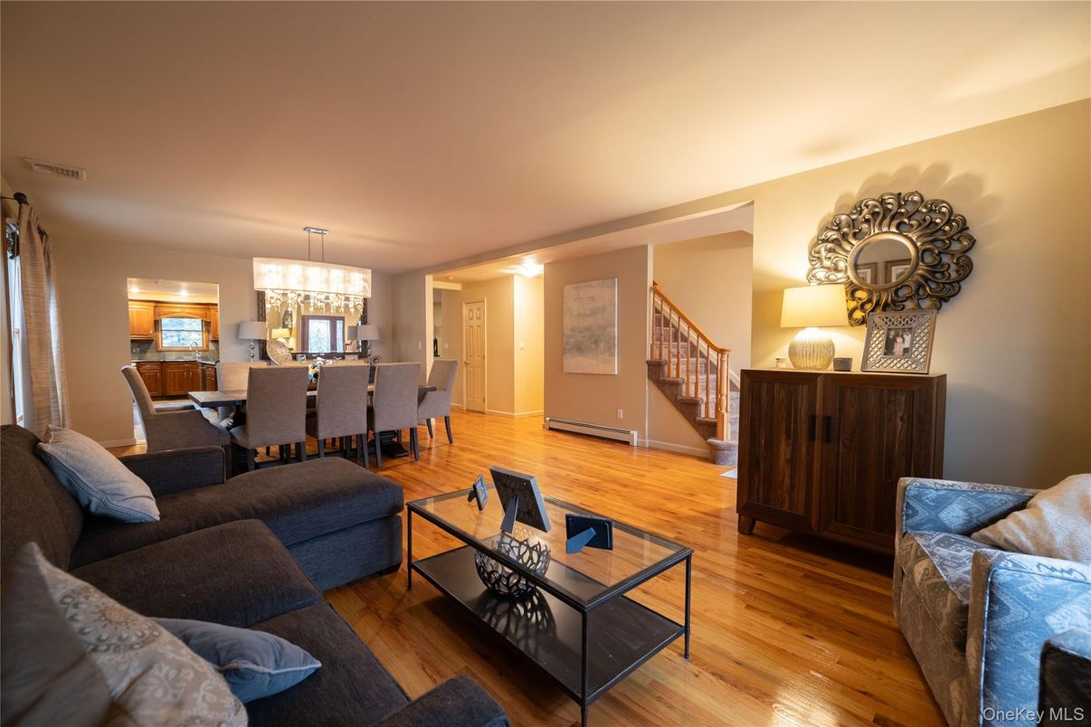 Chandelier, Dining room, Interior, Living room, Wood Texture Flooring