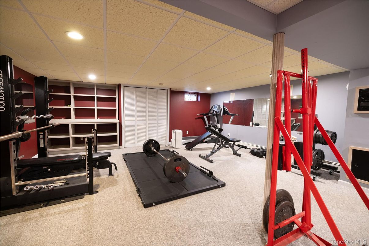 Fitness Equipment, Interior, Recessed Lighting