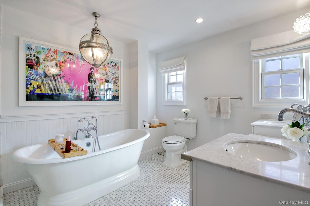 Bathroom, Dual Sink Vanities, Free Standing Baths, Interior, Pendant Lights, Recessed Lighting