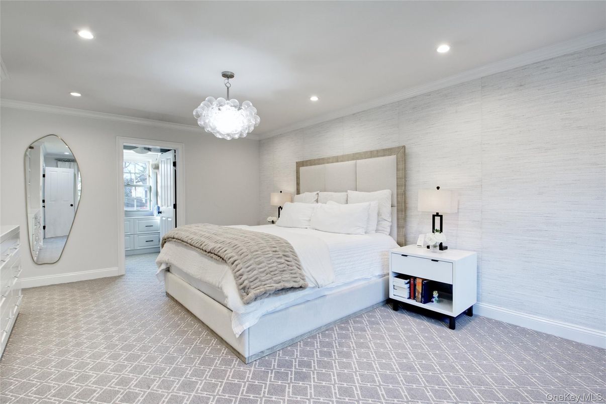 Bedroom, Chandelier, Interior, Recessed Lighting