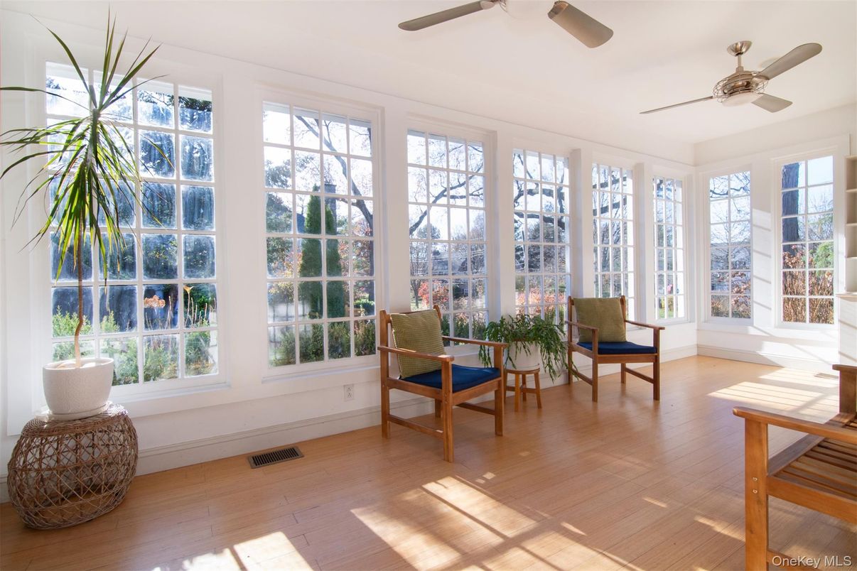 Interior, Sun Room, Wood Texture Flooring