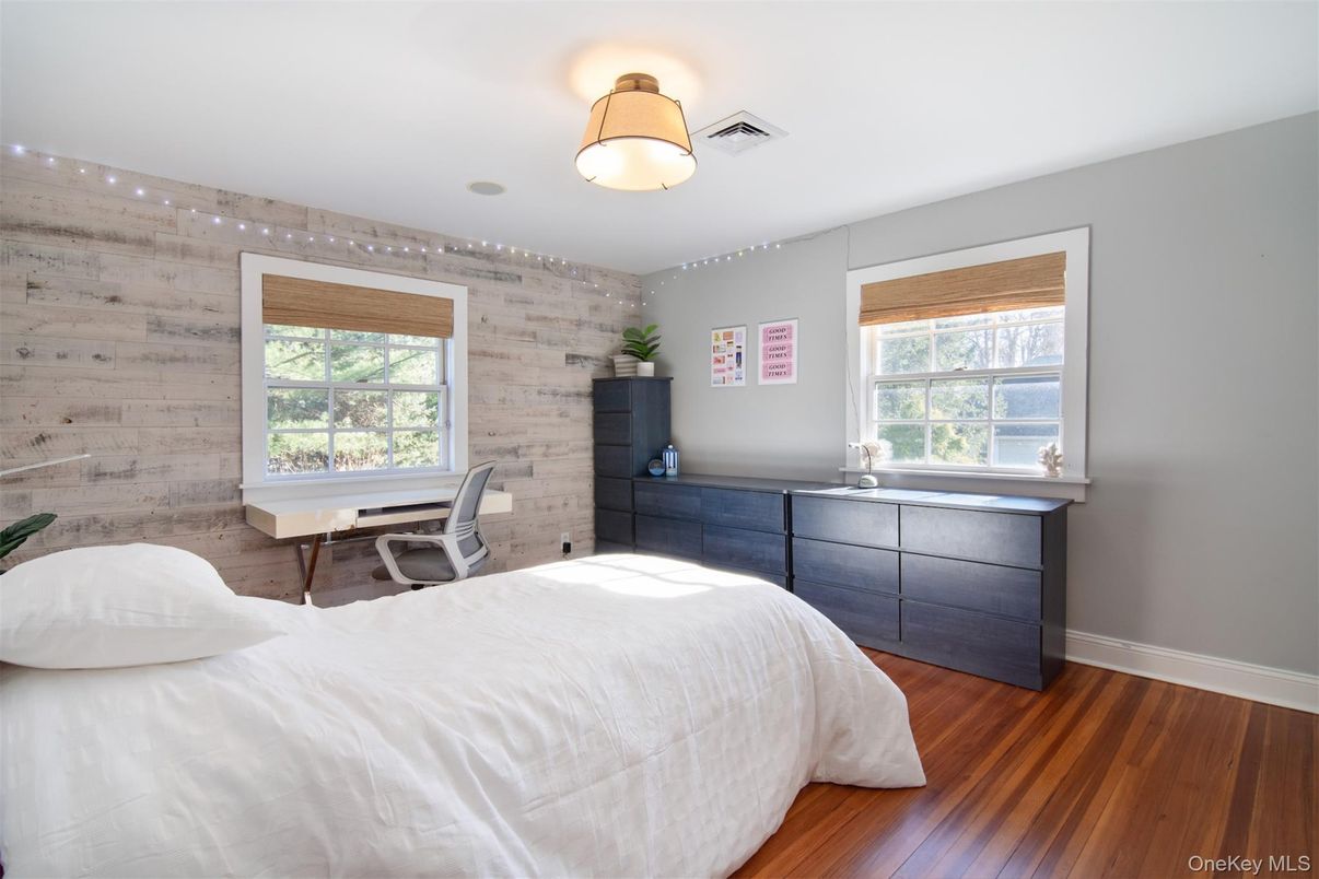 Bedroom, Home Office, Interior, Wood Texture Flooring