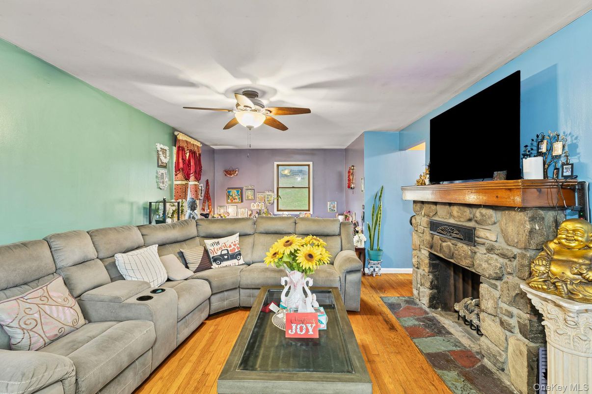 DE Listing image placeholder