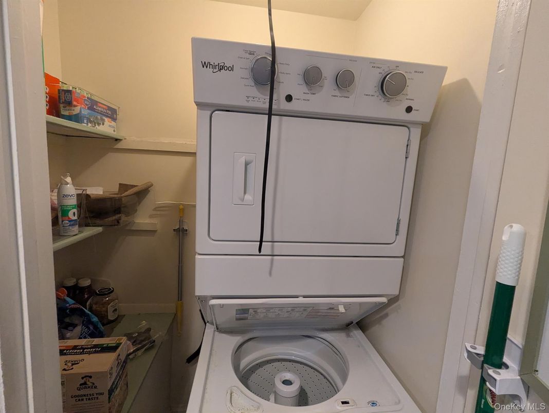 Interior, Utility Closets, Washer