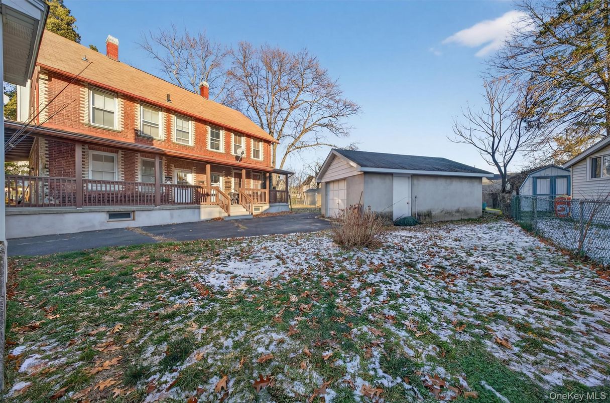 Backyard, Detached Garage, Exterior