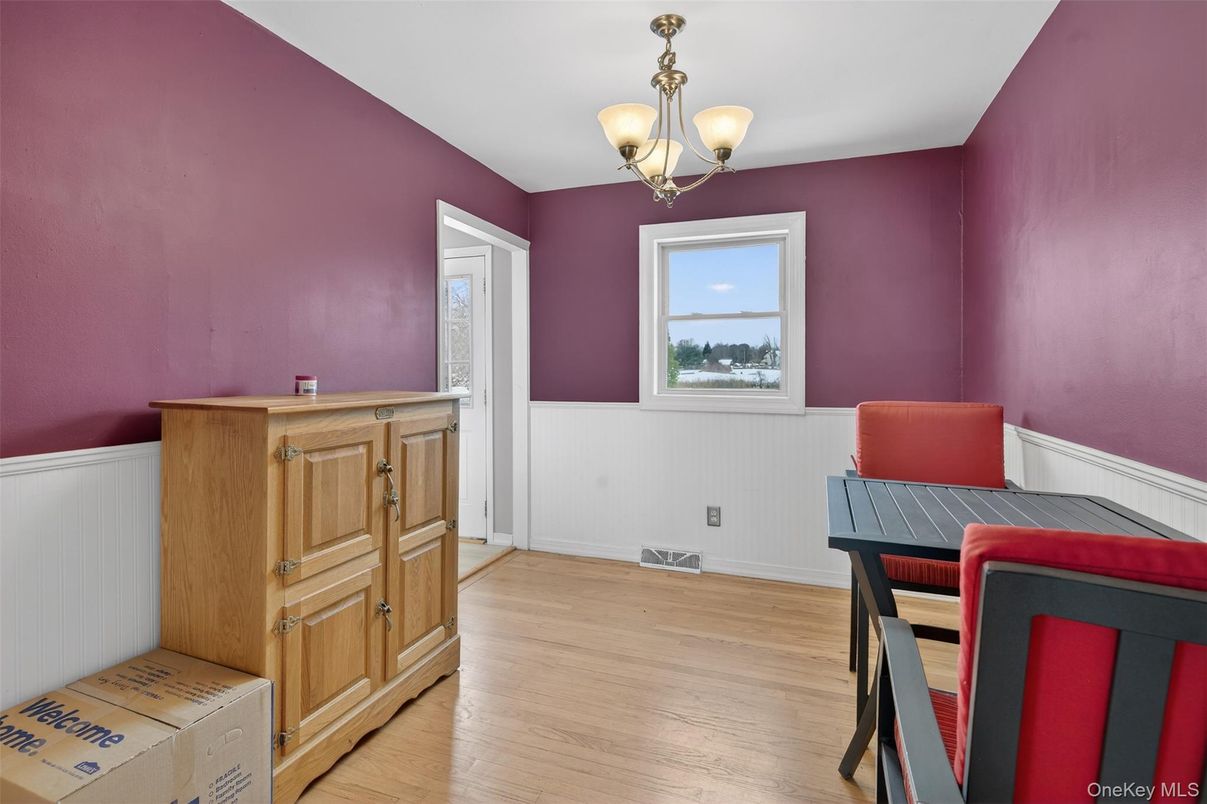 Chandelier, Interior, Wood Texture Flooring