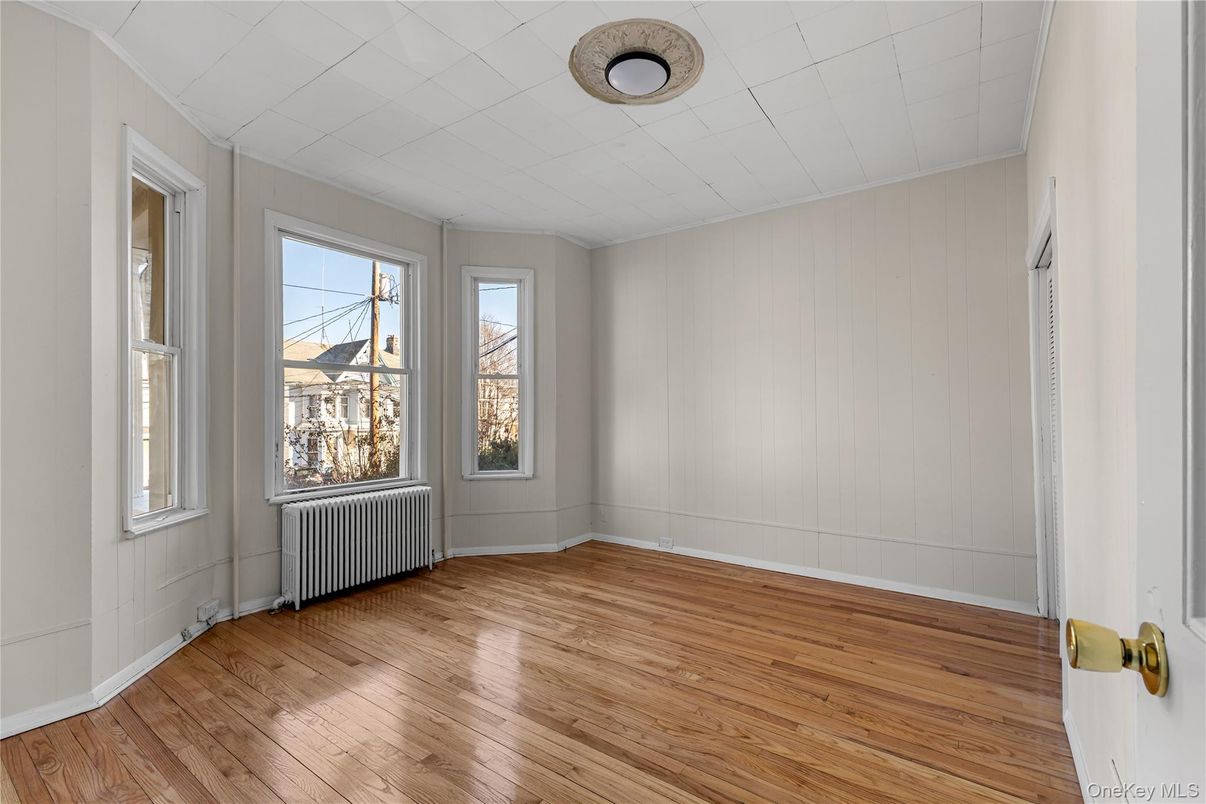 DE Listing image placeholder