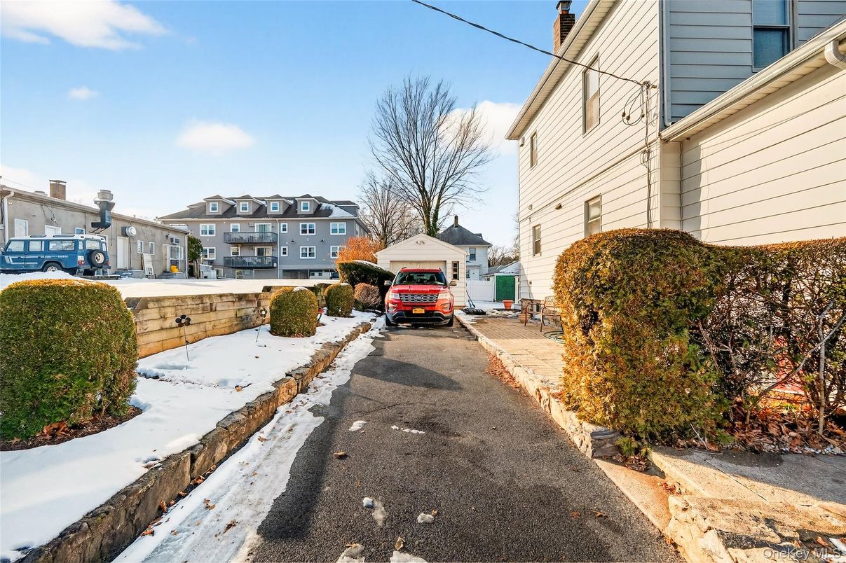 DE Listing image placeholder