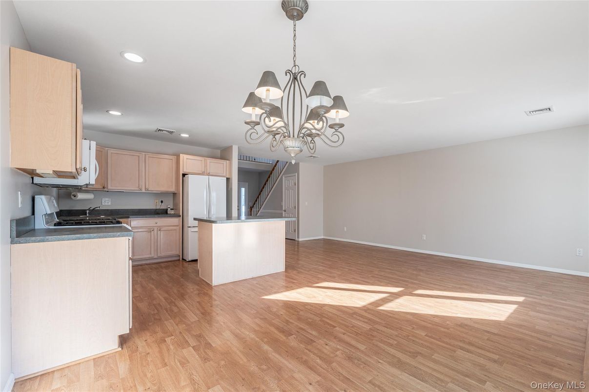 DE Listing image placeholder