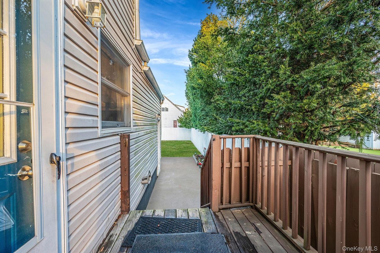 DE Listing image placeholder