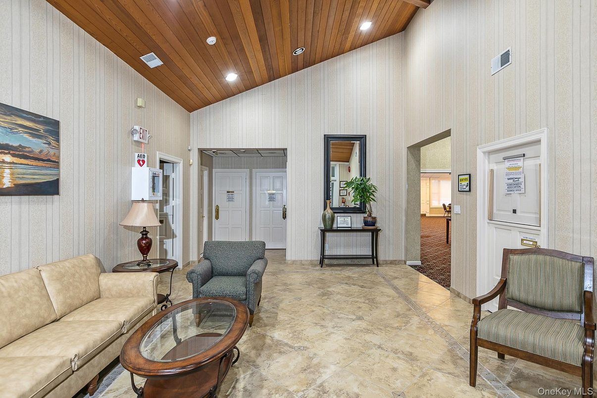 Interior, Living room, Recessed Lighting, Wooden Ceilings