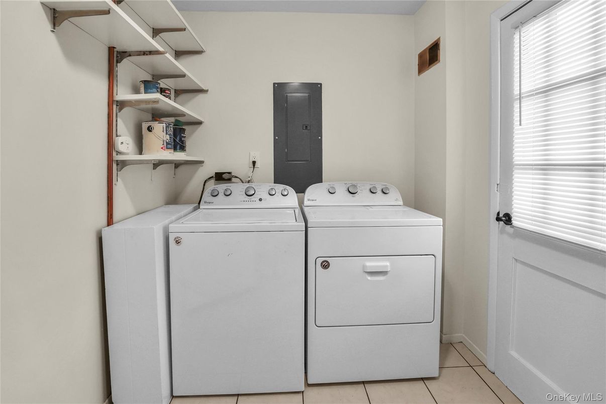 Interior, Utility Closets, Washer