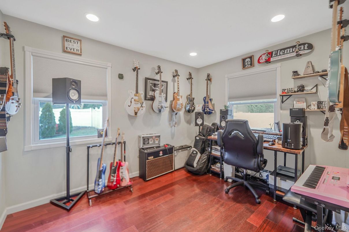 DE Listing image placeholder