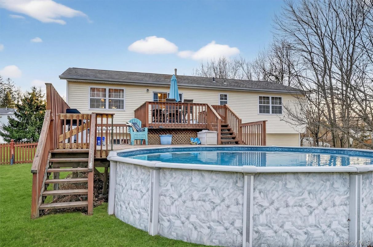 Backyard, Exterior, Pool