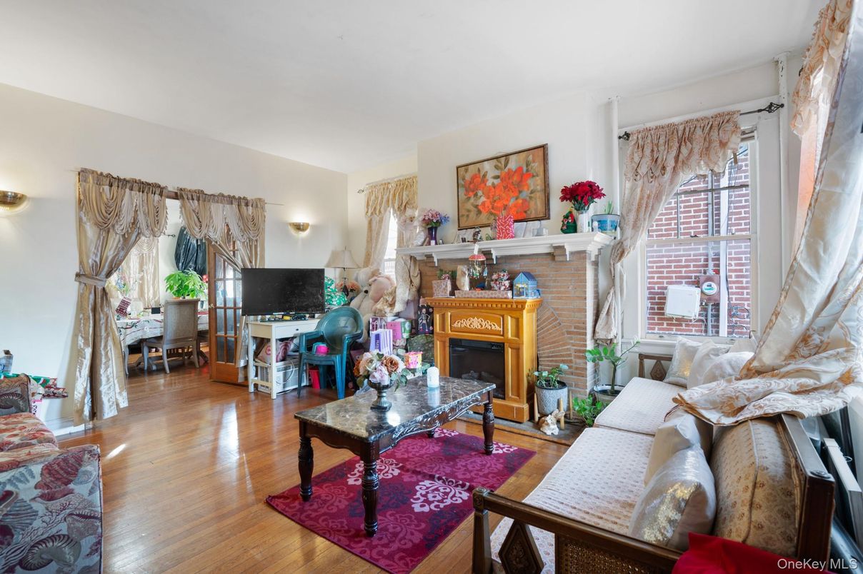 DE Listing image placeholder