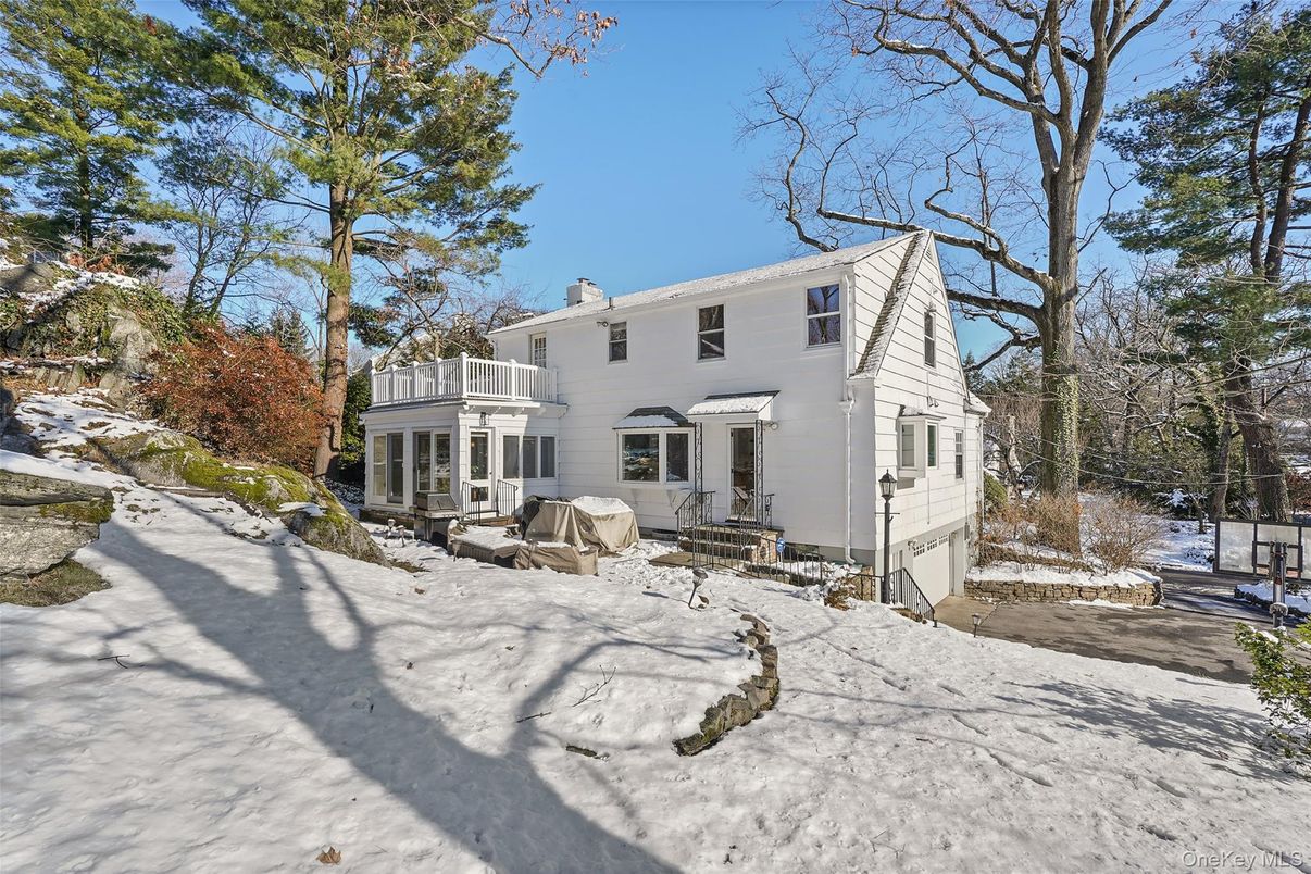 Backyard, Exterior, Facade, Georgian