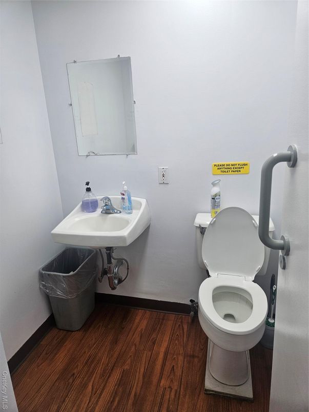 DE Listing image placeholder