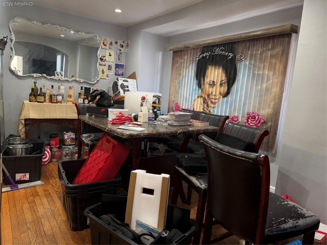 DE Listing image placeholder