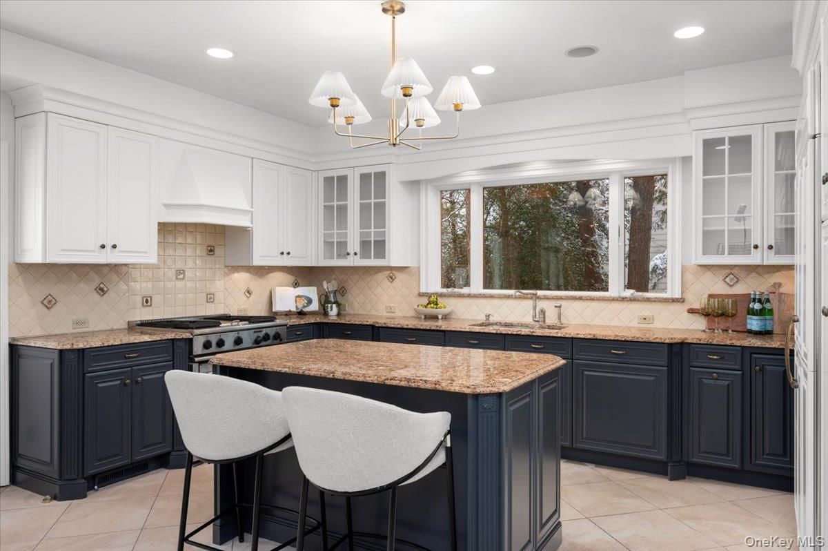 Chandelier, Interior, Kitchen, Recessed Lighting