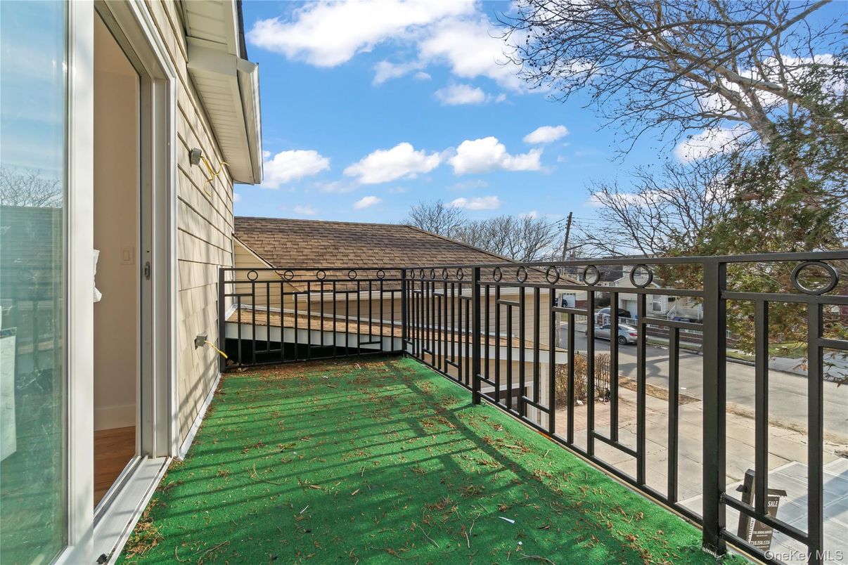 DE Listing image placeholder