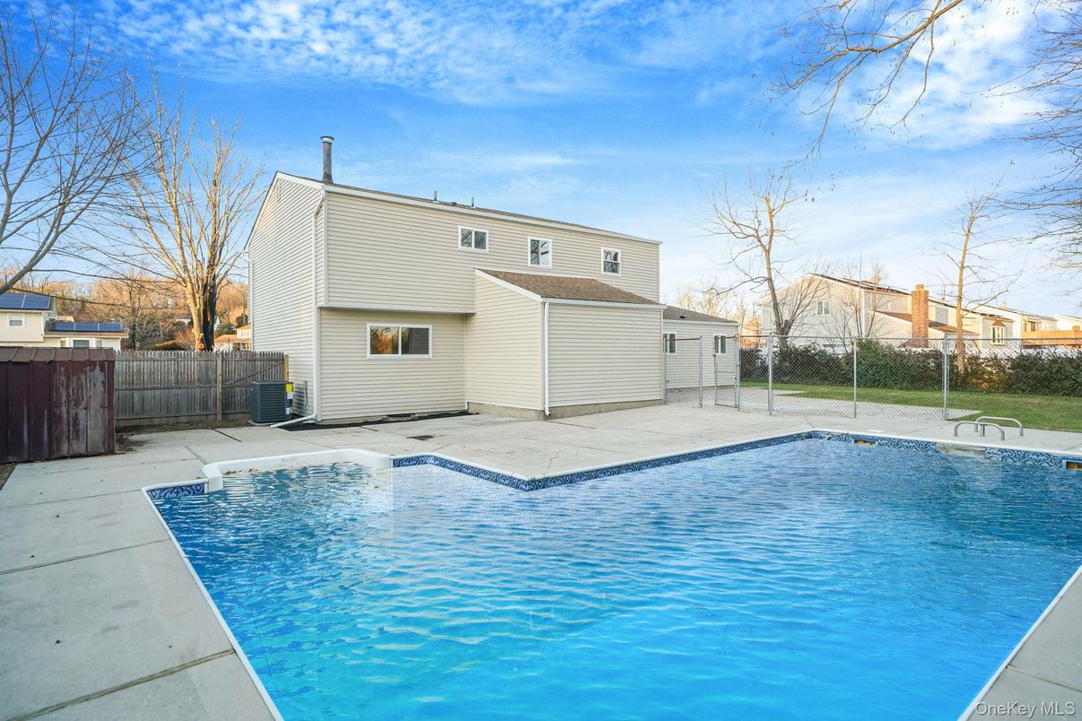 Backyard, Exterior, Pool