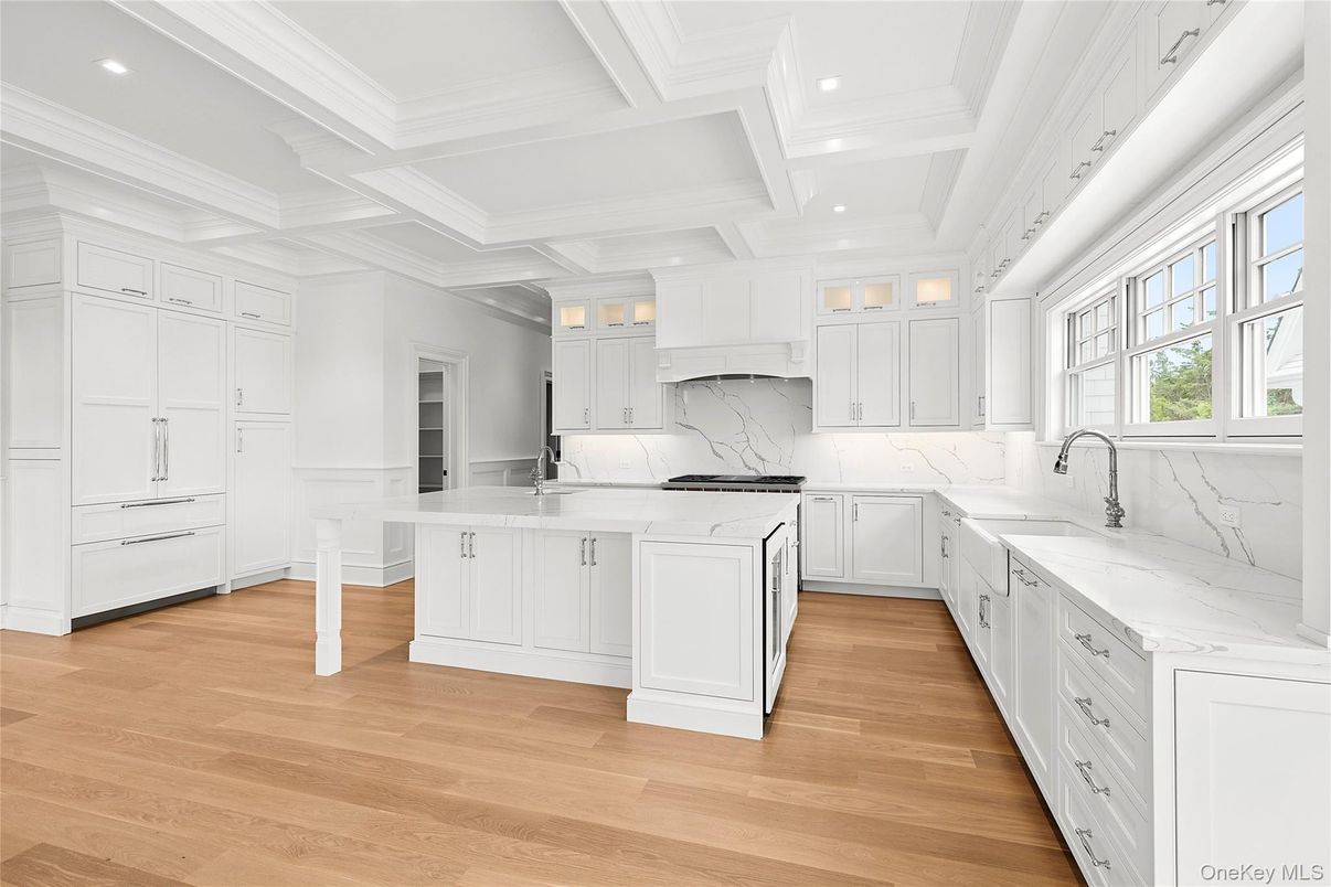 Interior, Kitchen, Marble Walls, Recessed Lighting, Wood Texture Flooring