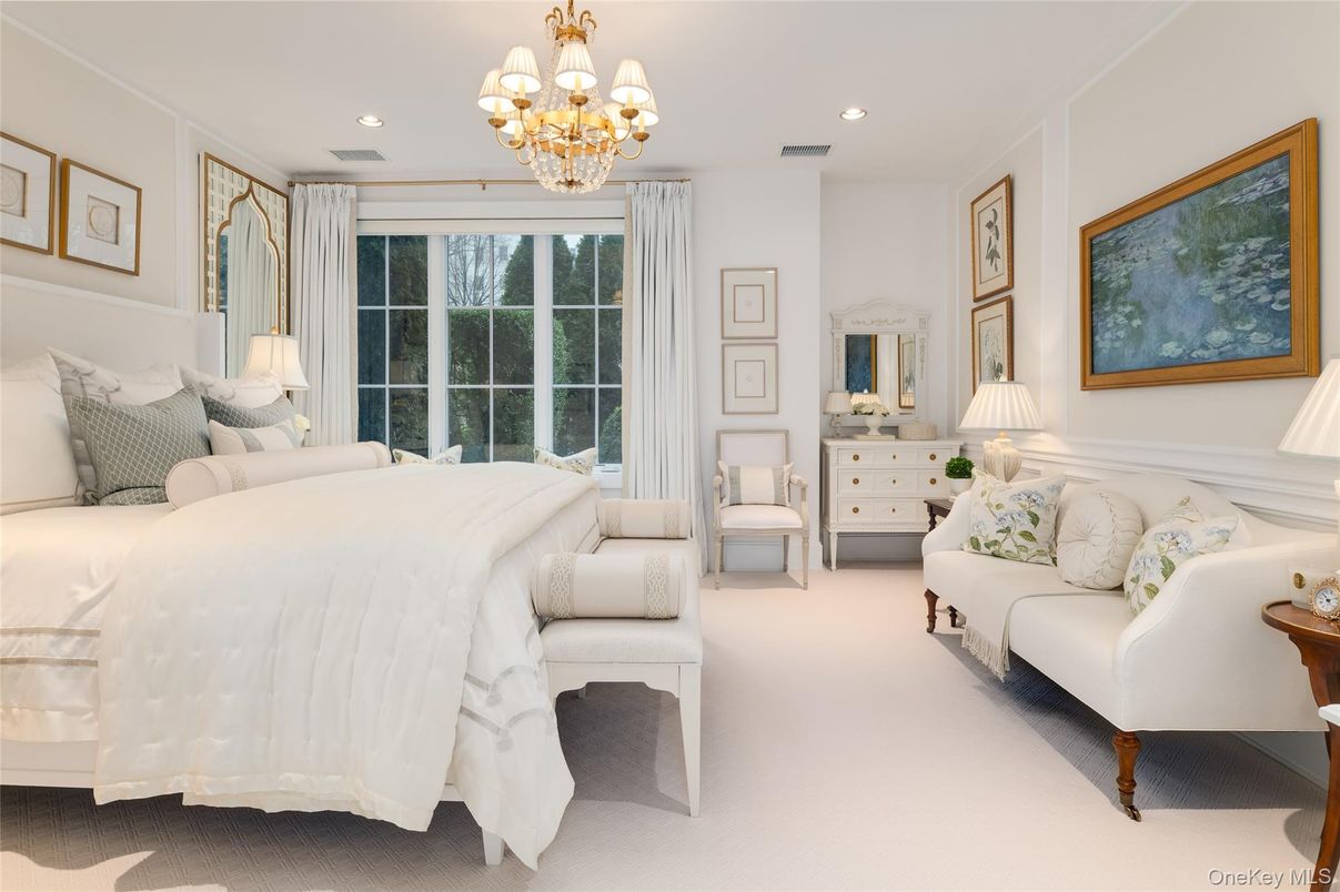 Bedroom, Chandelier, Interior, Recessed Lighting