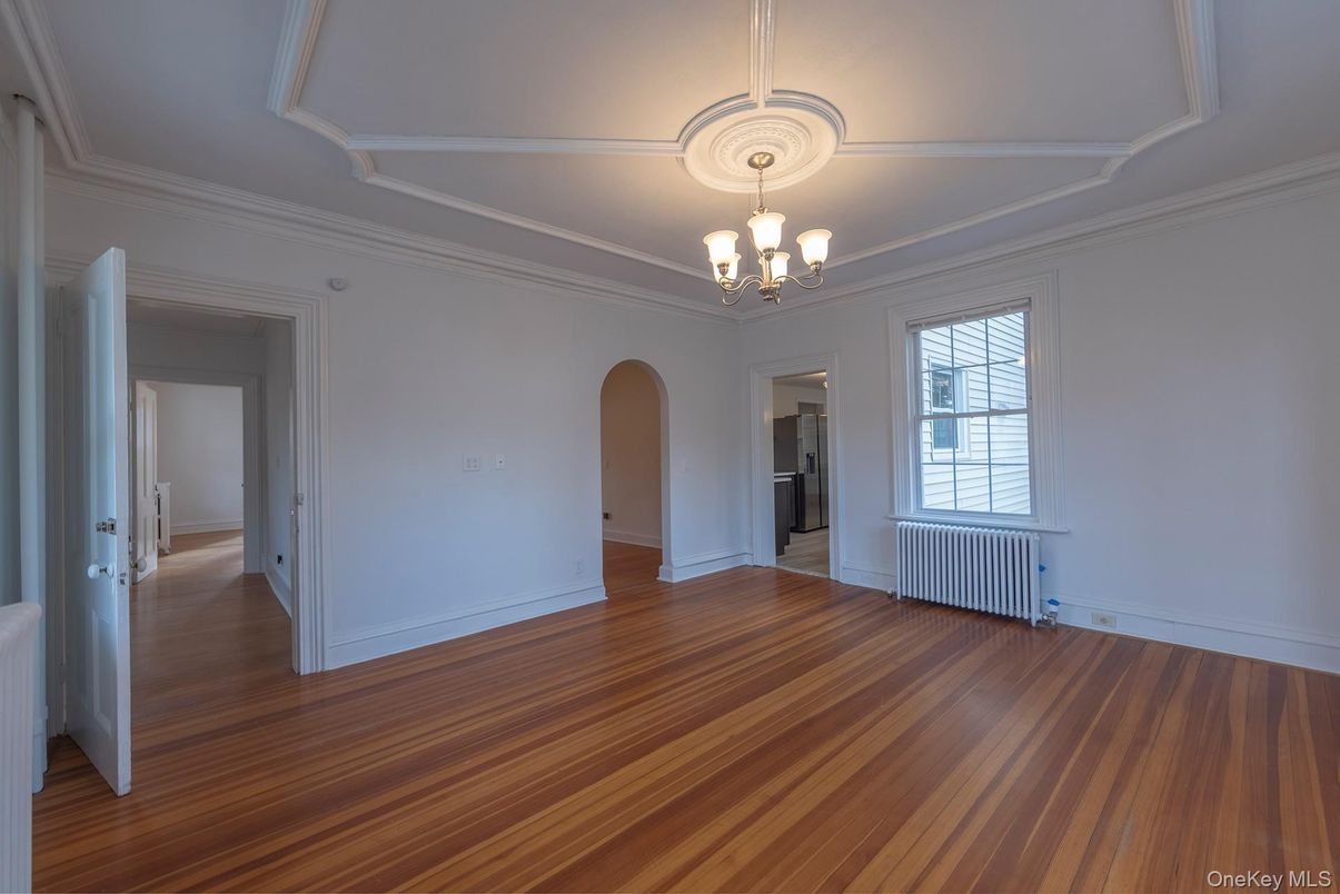 Chandelier, Empty room, Interior, Wood Texture Flooring