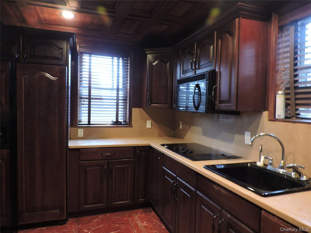 Interior, Kitchen, Marble, Recessed Lighting