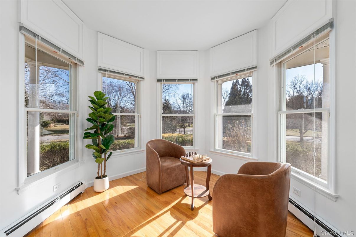 Interior, Sun Room, Wood Texture Flooring
