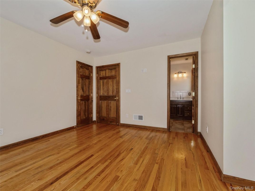 Bathroom, Empty room, Interior, Wood Texture Flooring
