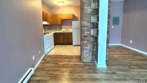 Interior, Kitchen, Wood Texture Flooring