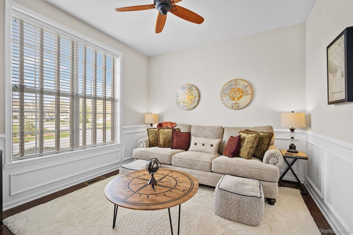 Interior, Living room