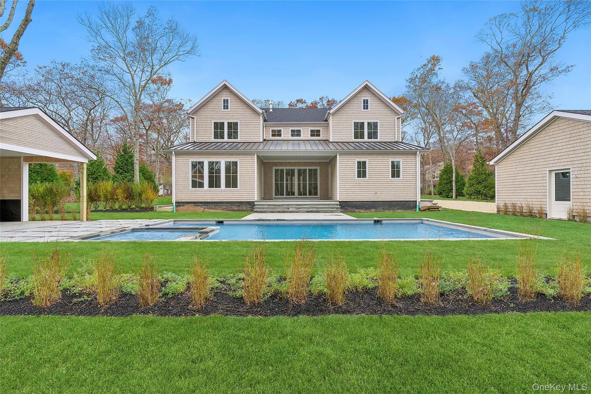 Backyard, Exterior, Pool