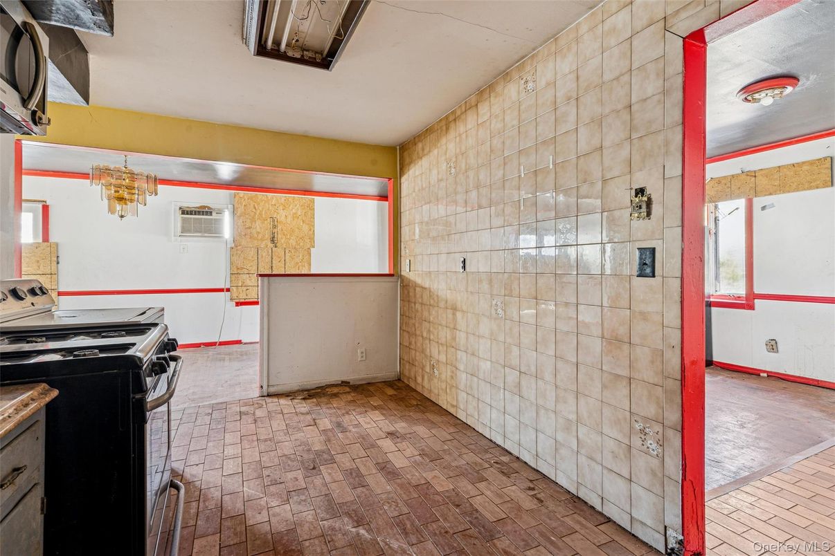 Interior, Kitchen, Stone Walls