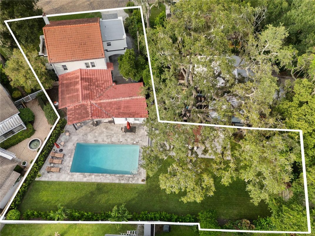 Exterior, Drone