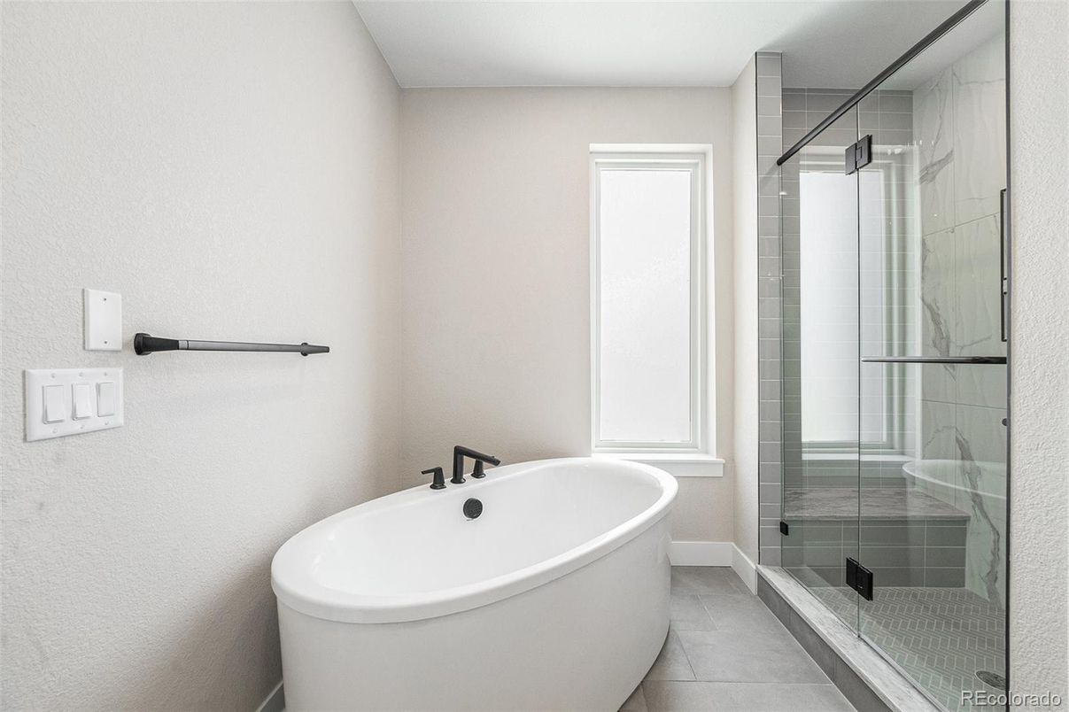 Bathroom, Free Standing Baths, Glass Shower, Interior