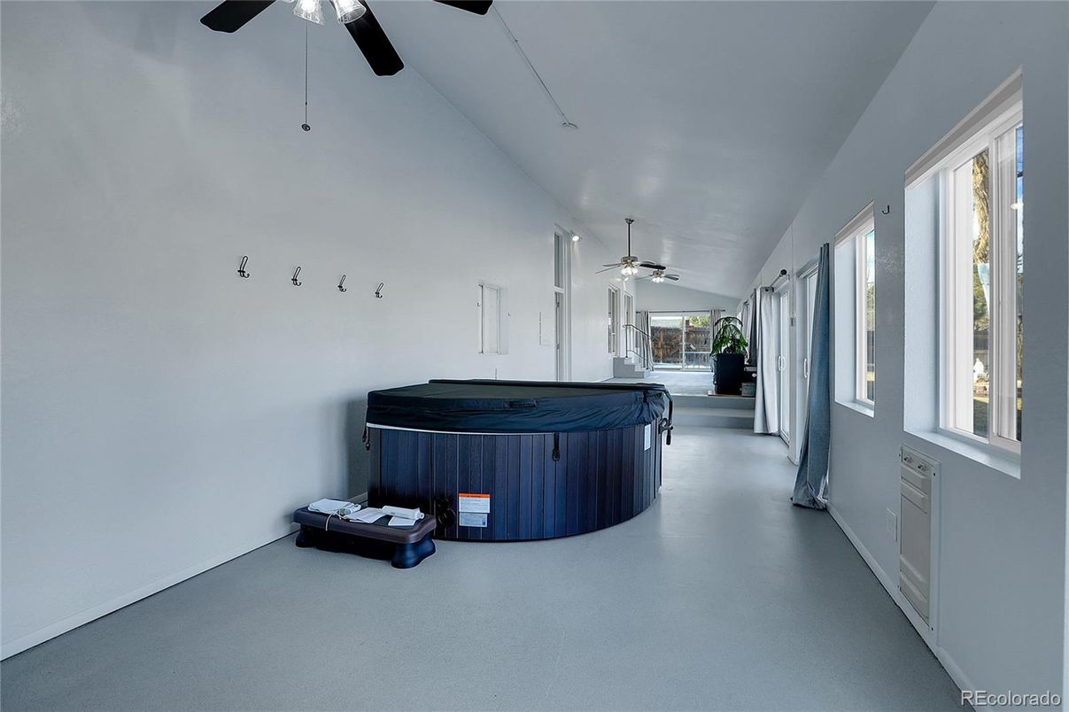 Hot Tub, Interior