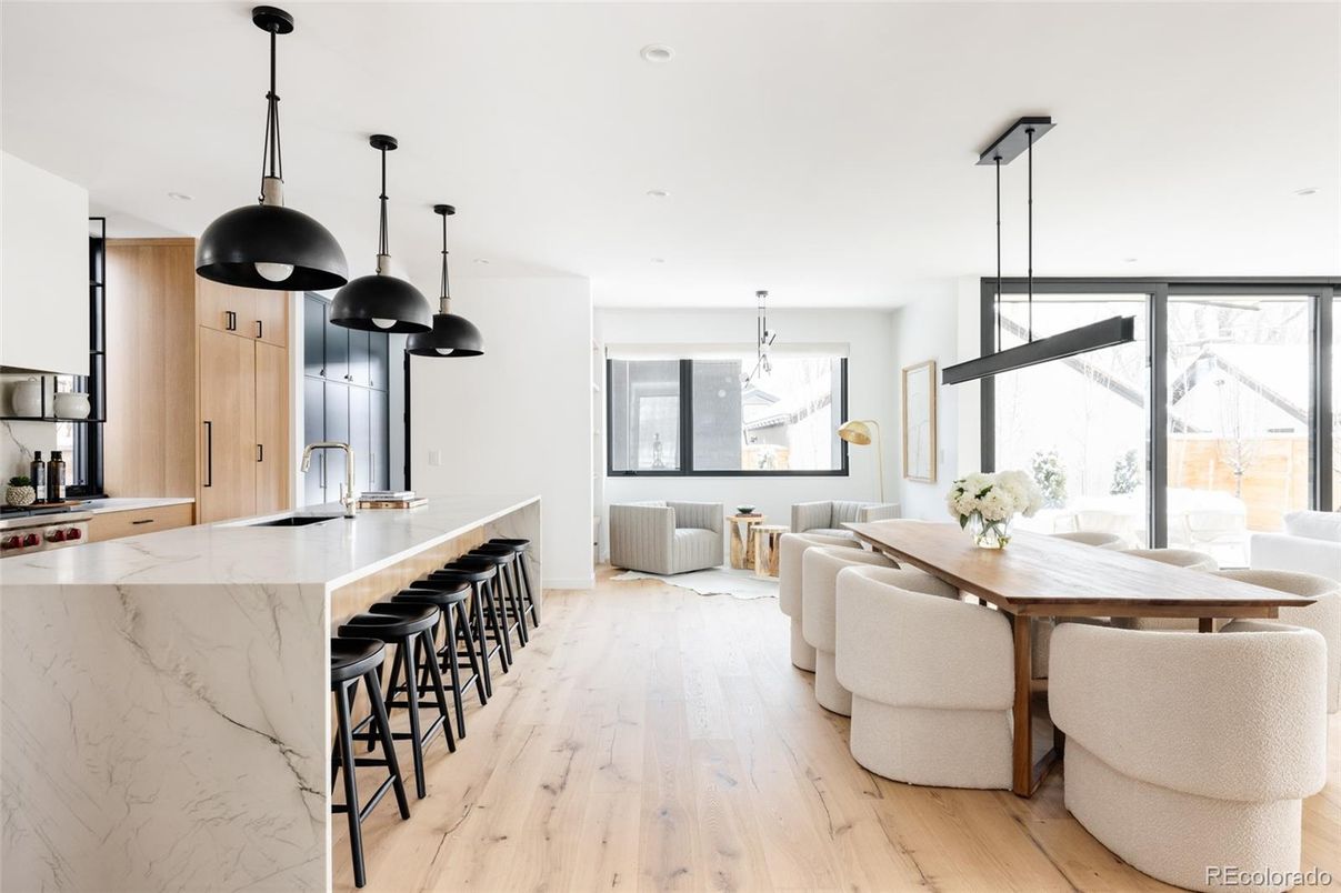 Dining room, Interior, Kitchen, Pendant Lights, Recessed Lighting, Stainless Steel Appliances, Wood Texture Flooring