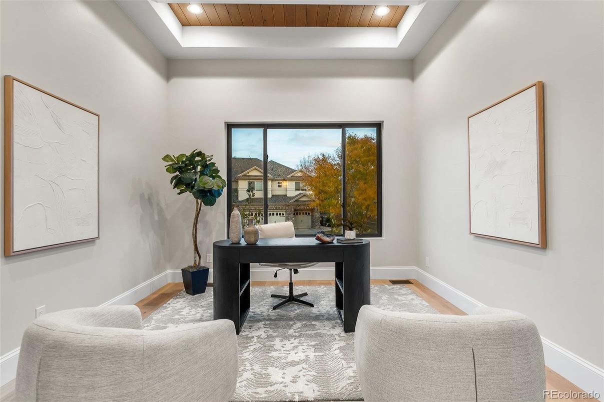 Home Office, Interior, Recessed Lighting, Wood Texture Flooring